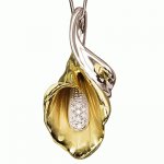 Golden pendant Flower